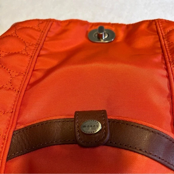 ๐ Mosey/ Vera Bradley Quilted Nylon Backpack Orange Rust with Brown Leather Trim - Picture 5 of 13